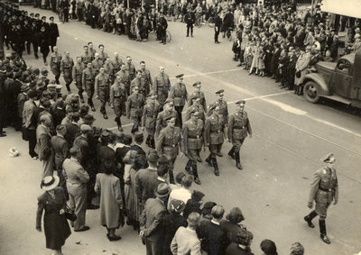 97882 Afbeelding van een delegatie van de kring Utrecht van de N.S.D.A.P. (National-Socialistische Duitse Arbeiders ...
